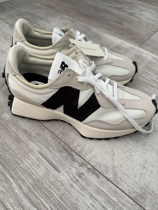 New Balance Shoes - New Balance Black and White 327 Sneakers Size 6.5 NWT